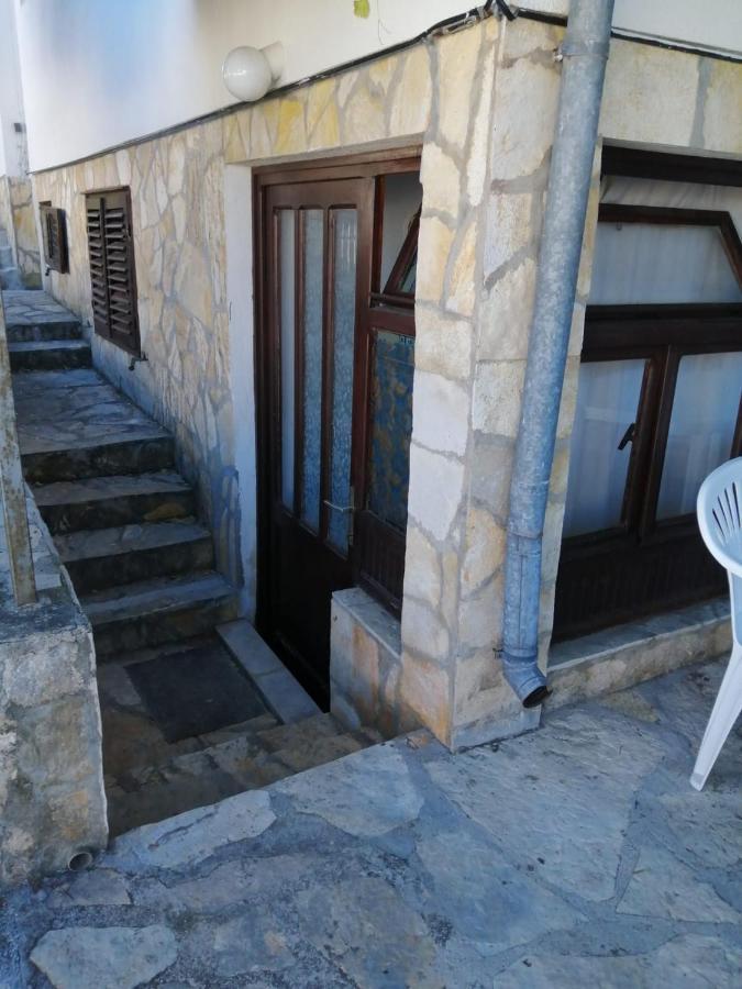Apartmani Rosanda 2 Petrcane Buitenkant foto