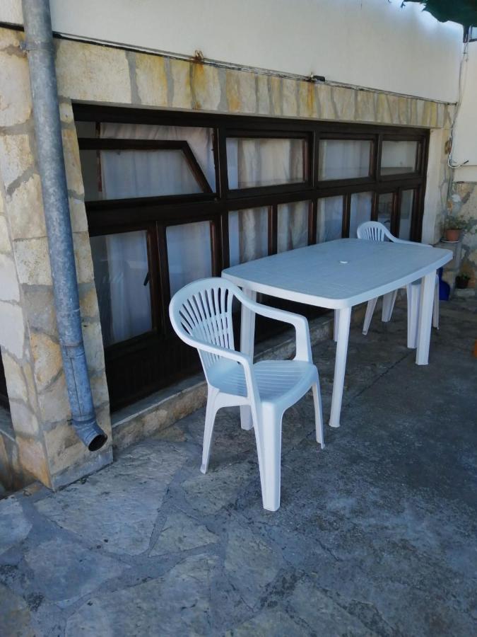 Apartmani Rosanda 2 Petrcane Buitenkant foto