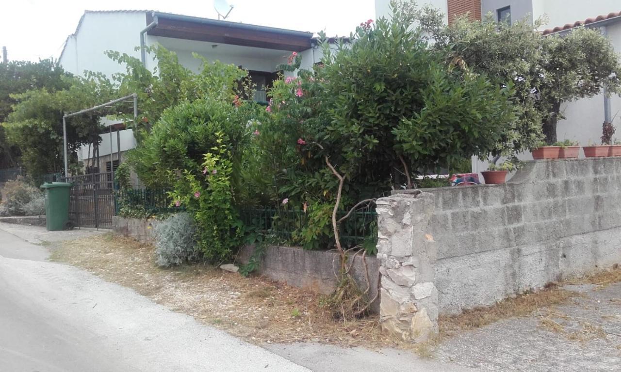 Apartmani Rosanda 2 Petrcane Buitenkant foto